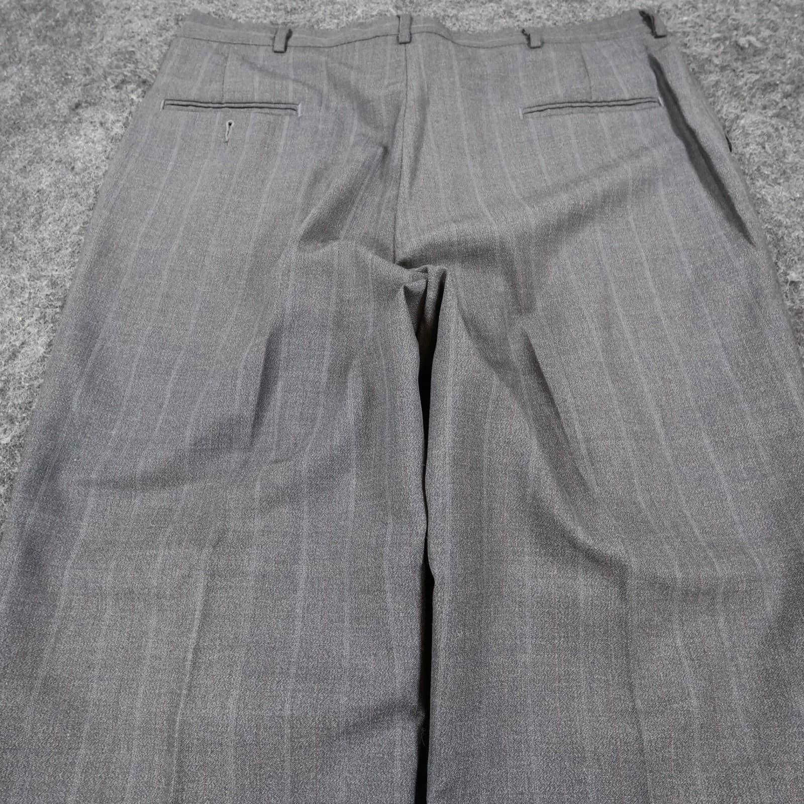 Haggar Dress Pants Mens 38x30 Gray Wool Blend Pleated Gentleman's Fit Pinstripe - Thumbnail 10