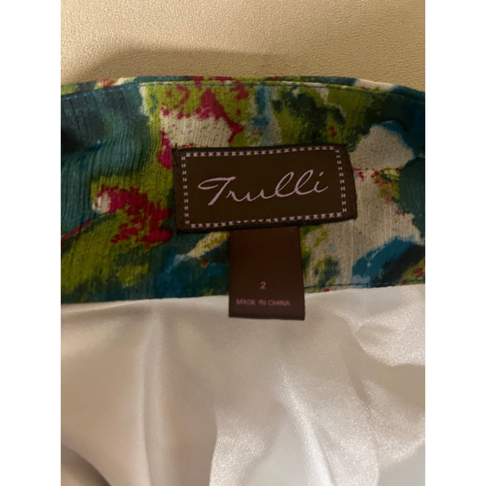 Trulli Women’s Size 2 Green & Blue Colorful Skirt – Vibrant Modern Style - Thumbnail 5