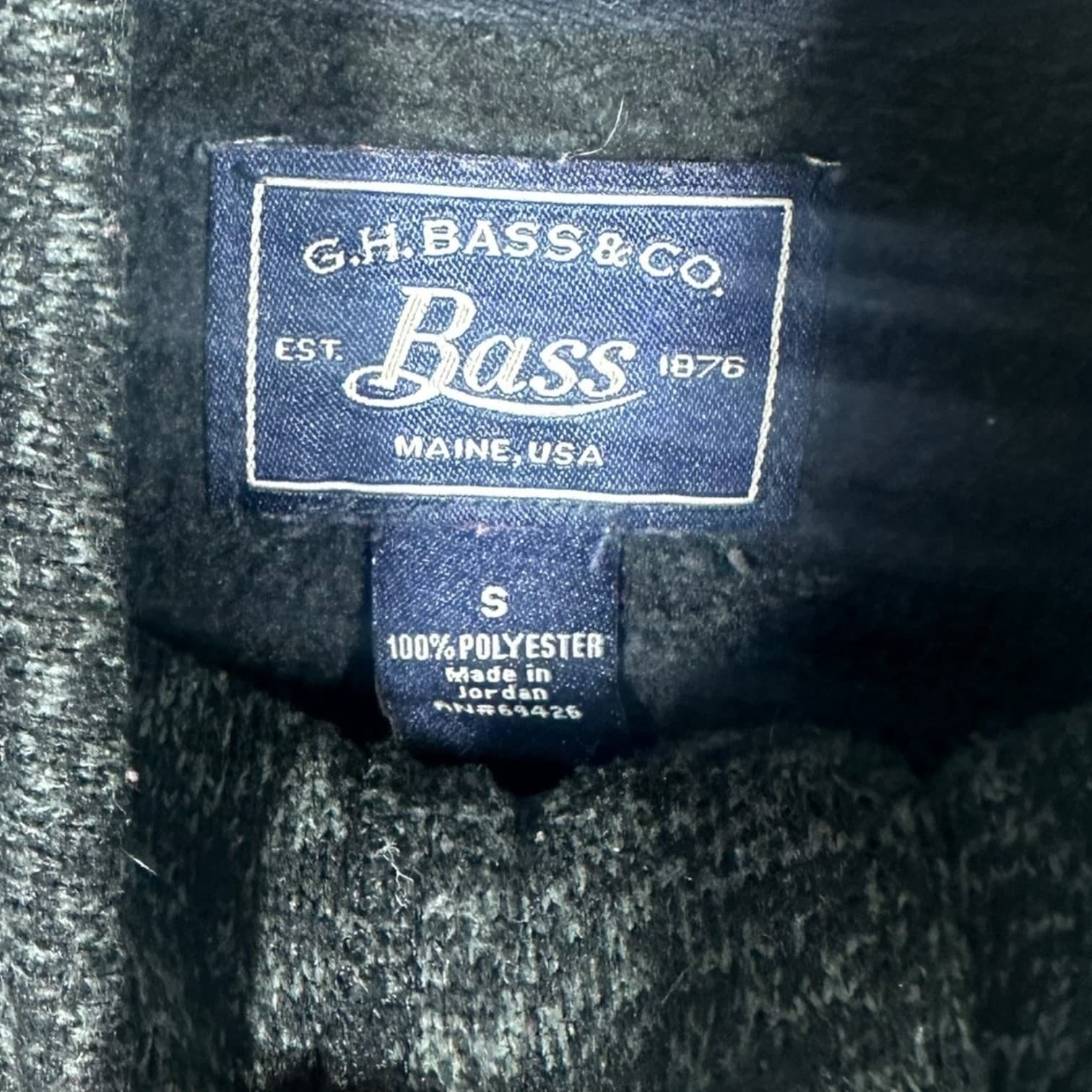 G.H. Bass & Co Men's Small Black Quarter-Button Pullover Sweater - Thumbnail 3