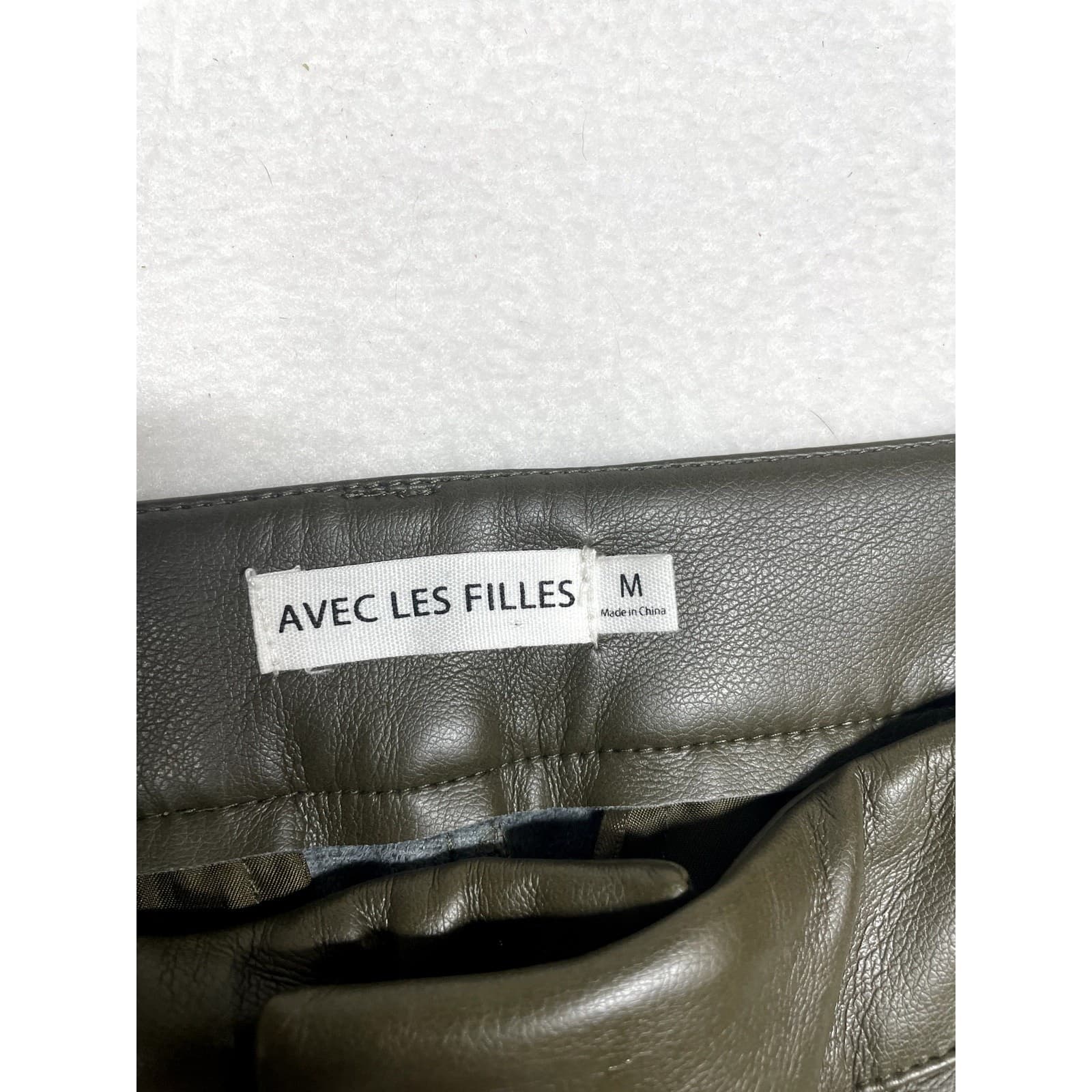 Avec Les Filles Olive Faux Leather Cropped Flare Pants Women's Size M - Thumbnail 4
