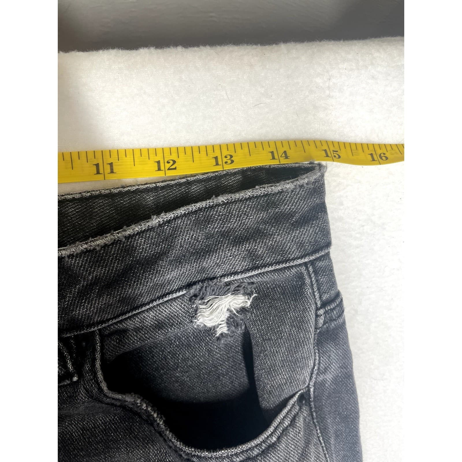 Pacsun Women’s Size 29 Black Distressed Boyfriend Jeans | Relaxed Fit - Thumbnail 4