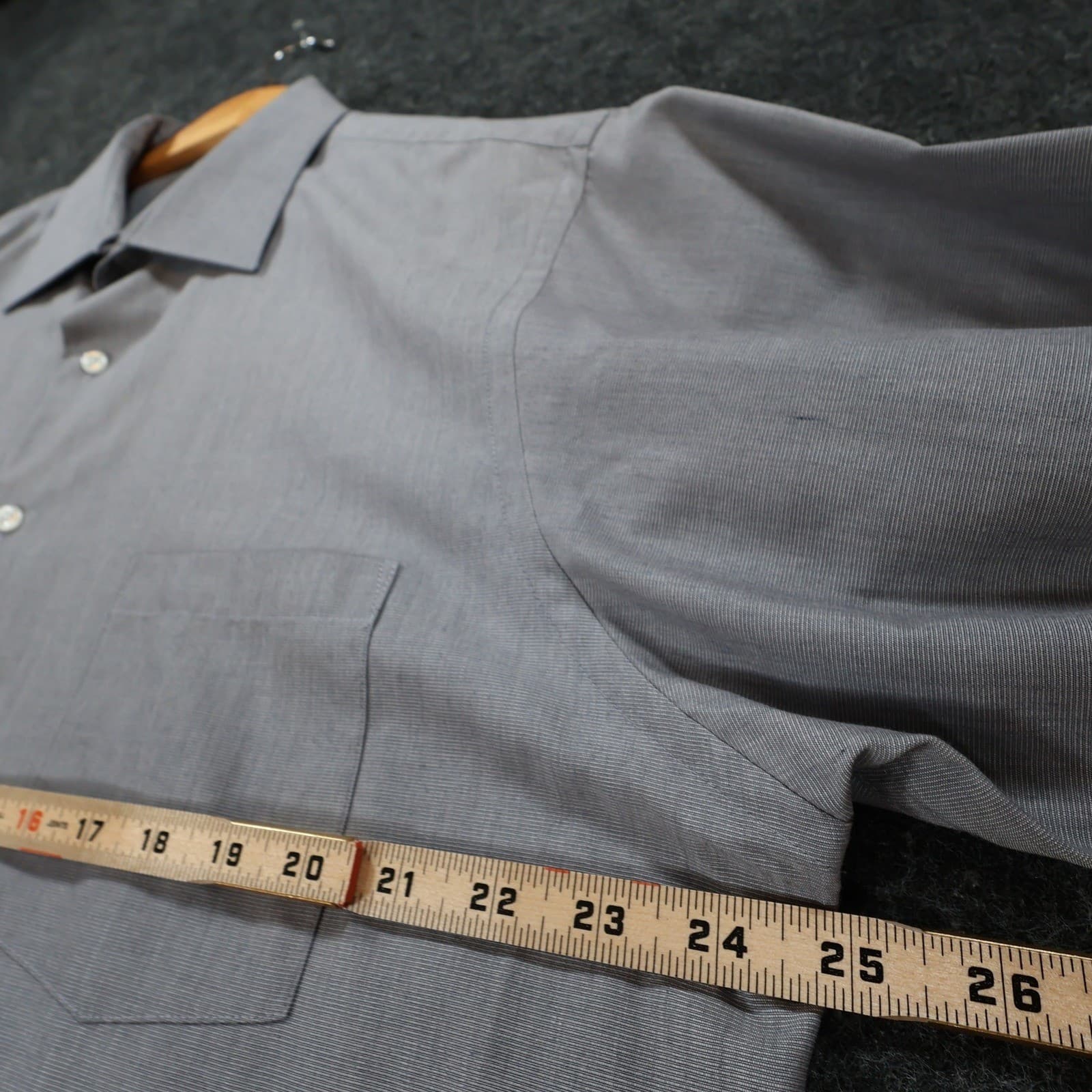 Van Heusen Button Down Shirt Mens 17 34/35 Gray Textured Long Sleeve Dress Shirt - Thumbnail 3