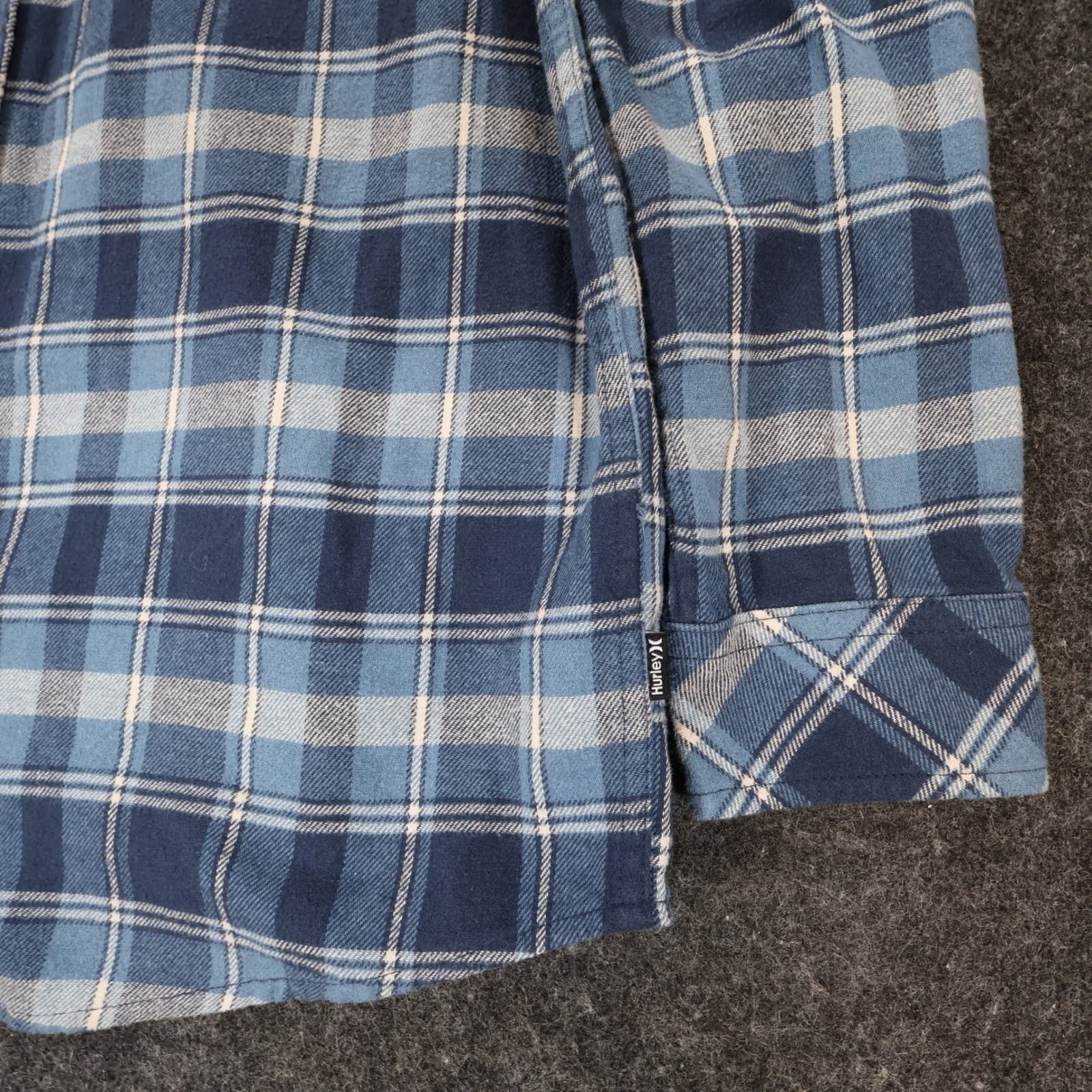 Hurley Flannel Shirt Mens Medium Blue Plaid Cotton Blend Regular Fit Button Up - Thumbnail 10