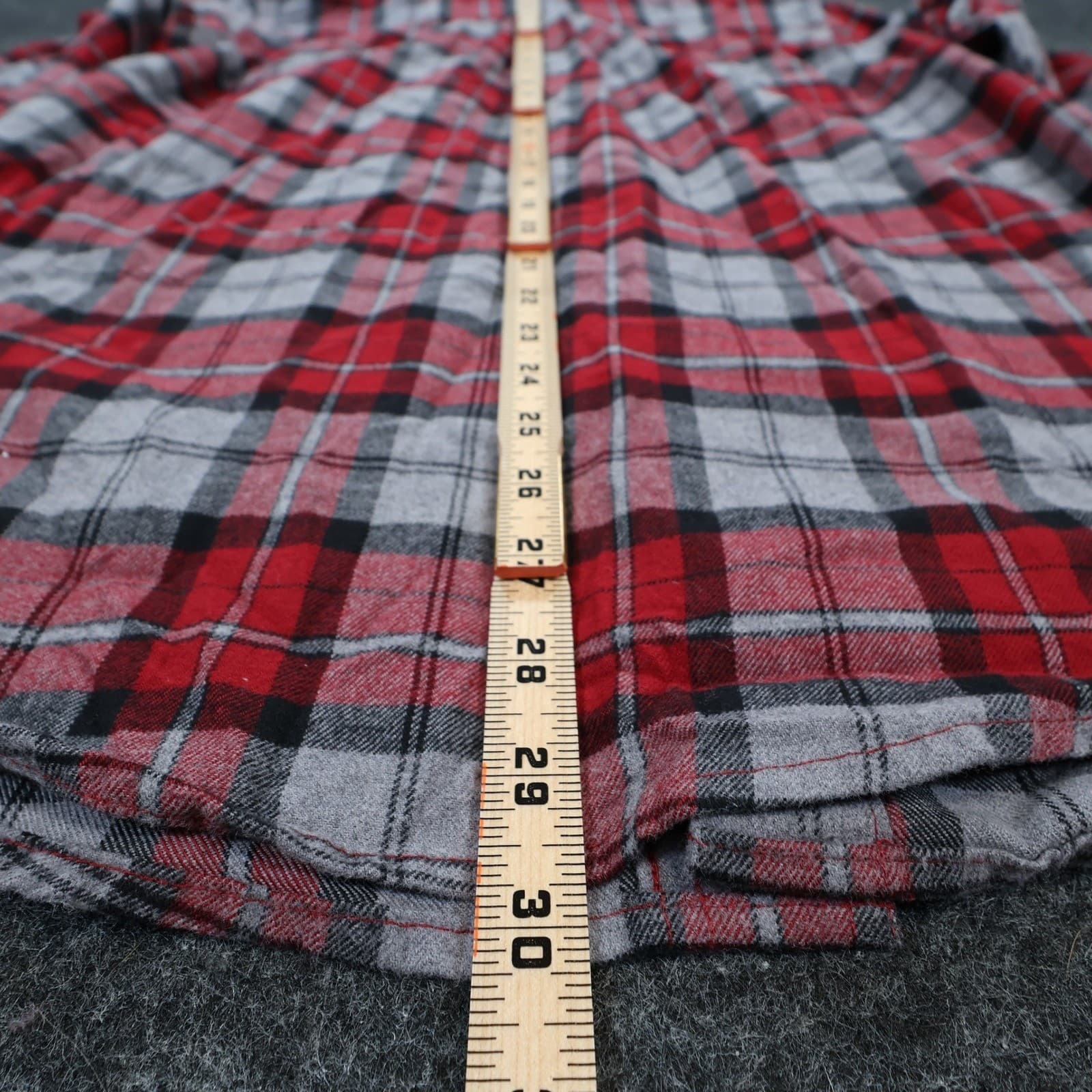 Magellan Outdoors Flannel Shirt Mens M Red Cotton Blend Loose Fit Hunt Gear - Thumbnail 5