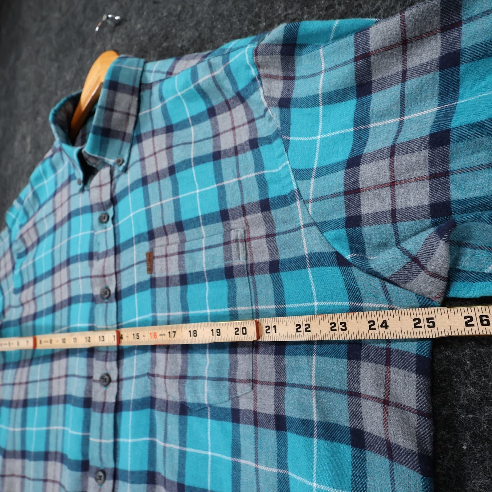IZOD Button Down Shirt Mens XL Blue Plaid Cotton Blend Regular Fit Long Sleeve - Thumbnail 3