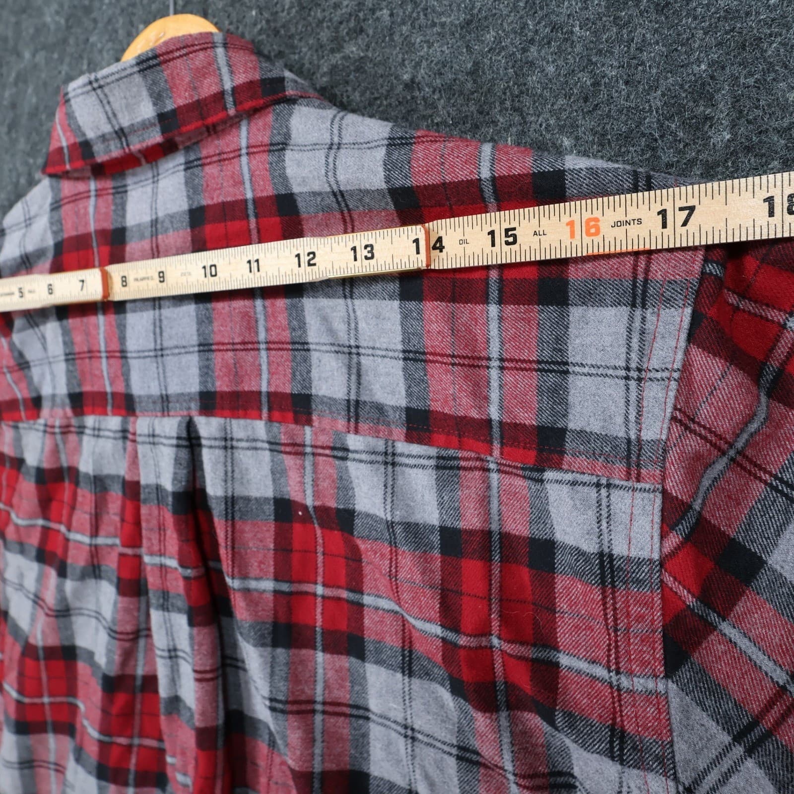 Magellan Outdoors Flannel Shirt Mens M Red Cotton Blend Loose Fit Hunt Gear - Thumbnail 6