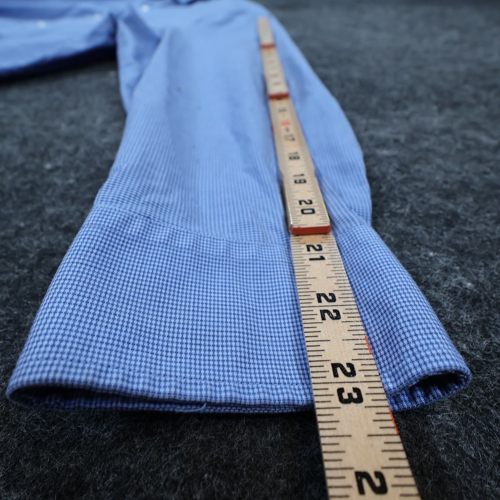 Haggar Button Up Shirt Mens 16-16.5 Blue Cotton Blend Classic Fit Office Wear - Thumbnail 3