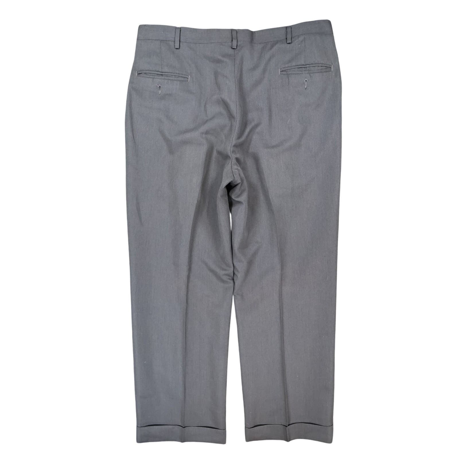 Haggar Dress Pants Mens 38x30 Gray Polyester Rayon Pleated Cuffed Slacks - Thumbnail 2