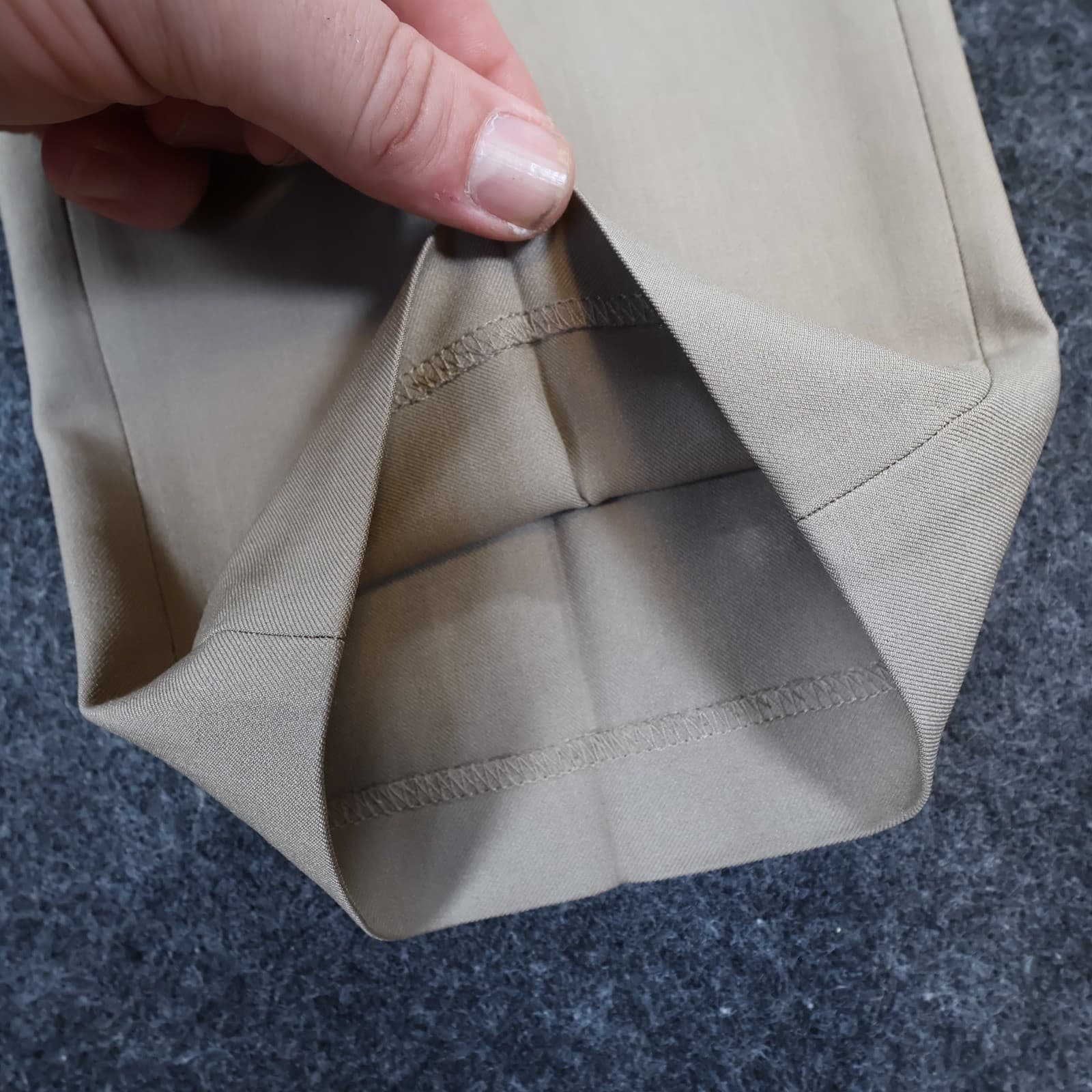 Haggar Dress Pants Mens 30x32 Tan Polyester Straight Fit Khaki Business Casual - Thumbnail 13