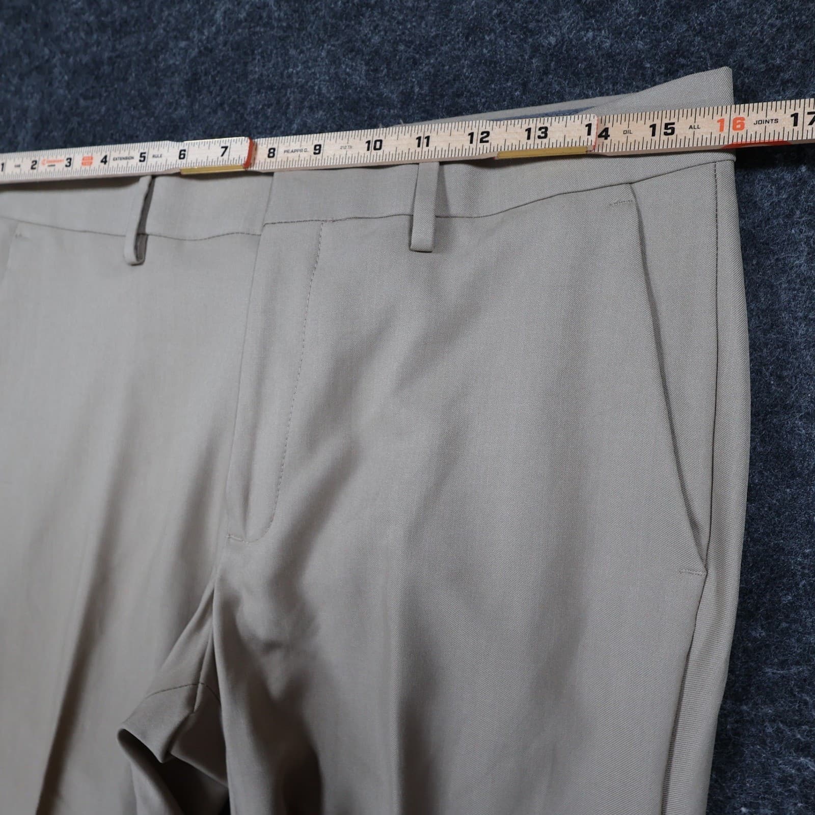 Haggar Dress Pants Mens 30x32 Tan Polyester Straight Fit Khaki Business Casual - Thumbnail 6