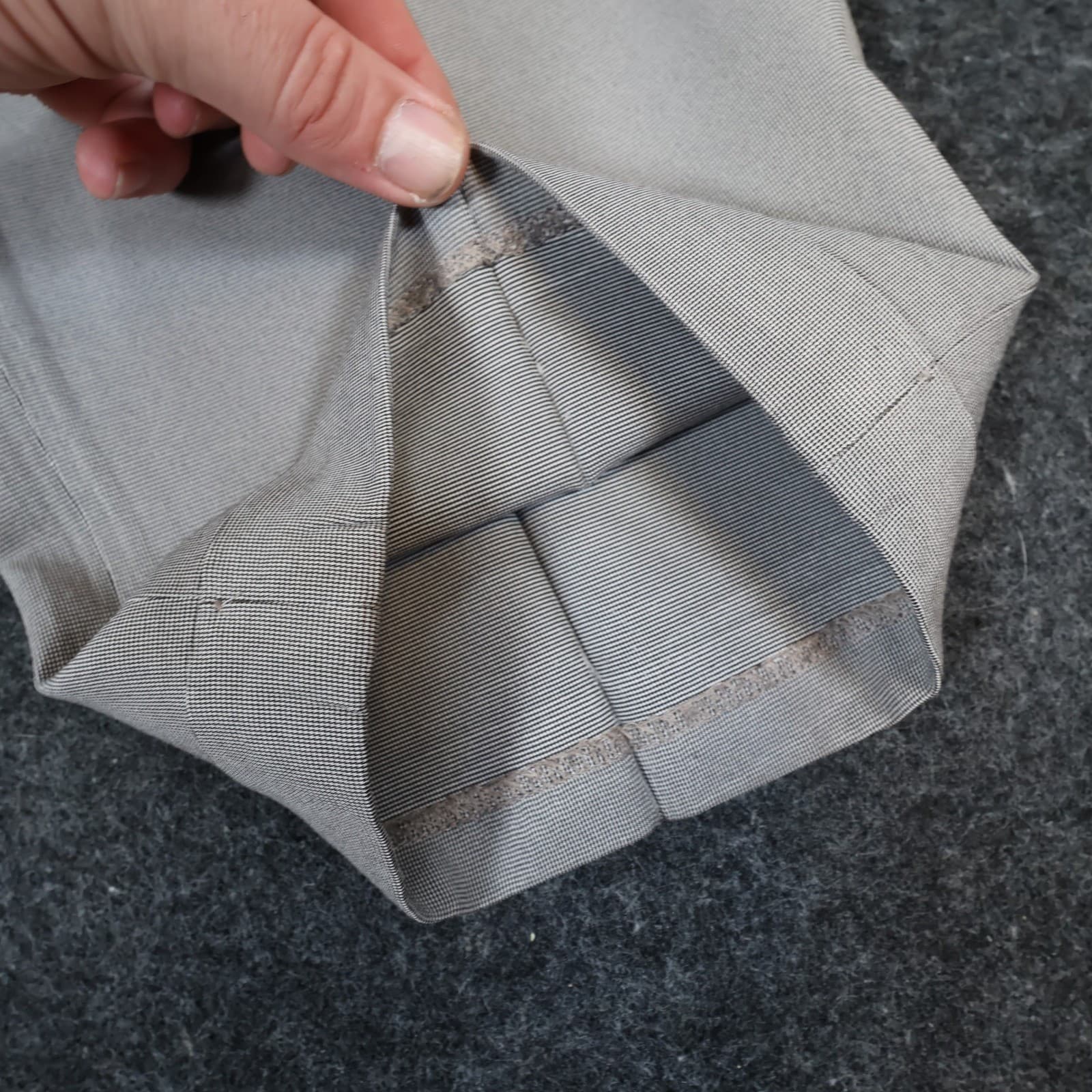Roundtree & Yorke Dress Pants Mens 38x30 Gray Polyester Pleated Easy Care Slacks - Thumbnail 13