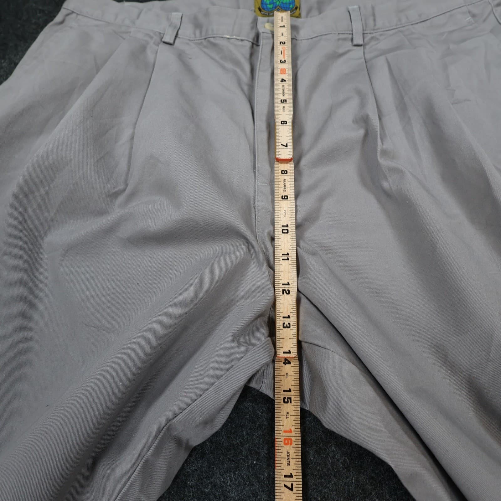 Native Habitat Planet Earth Pleated Shorts Mens 42 Gray Cotton Relaxed Casual - Thumbnail 5