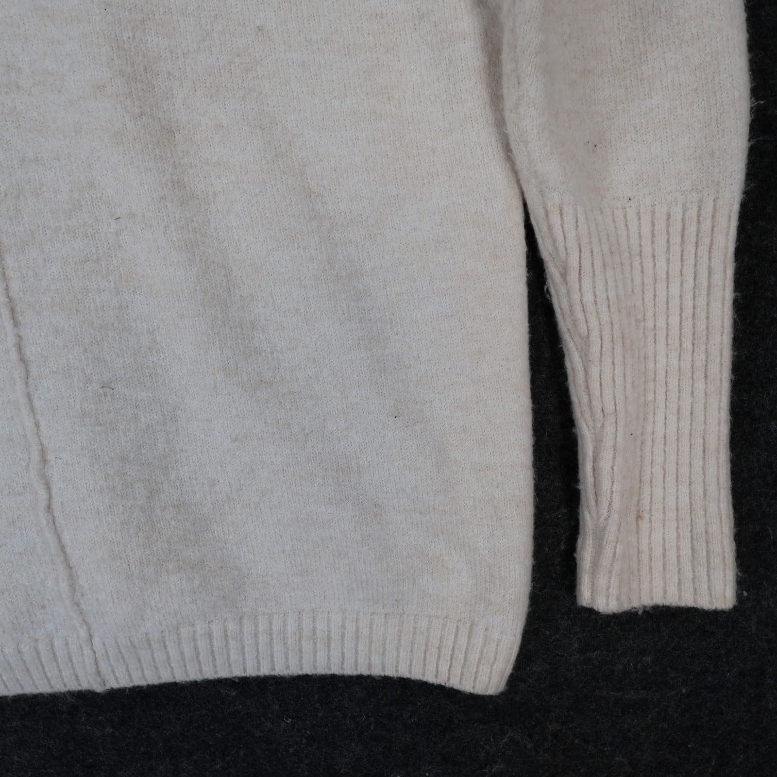 Legendary Outfitters Sweater Womens M Cream Acrylic Blend Relaxed Crewneck Cozy - Thumbnail 9