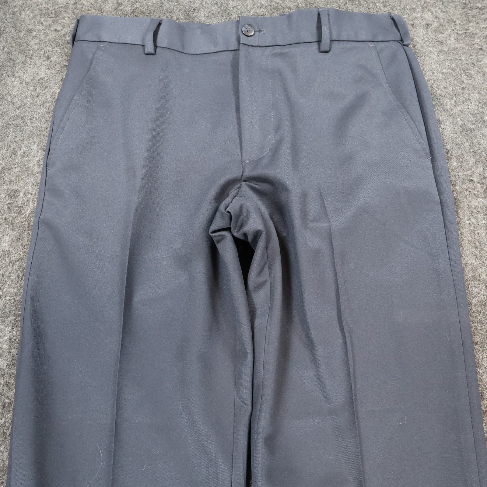 Van Heusen Traveler Dress Pants Mens 32/30 Navy Blue Polyester Straight Slacks - Thumbnail 8
