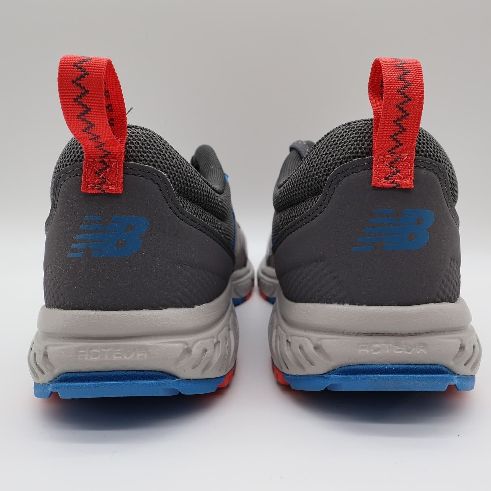 New Balance 510v5 Trail Running Shoes Mens 9.5 Grey MT510LG5 All Terrain - Thumbnail 4