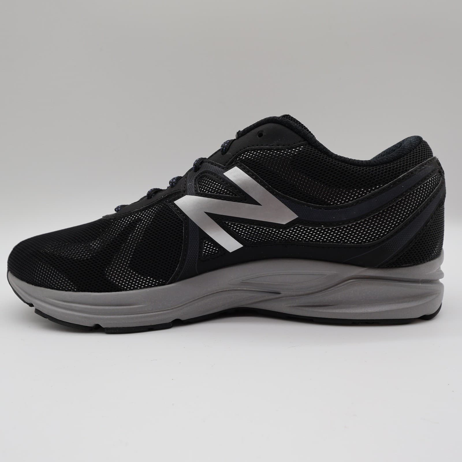 New Balance 580v5 Running Shoes Mens 9 Black Synthetic TechRide M580LB5 Sneaker - Thumbnail 11