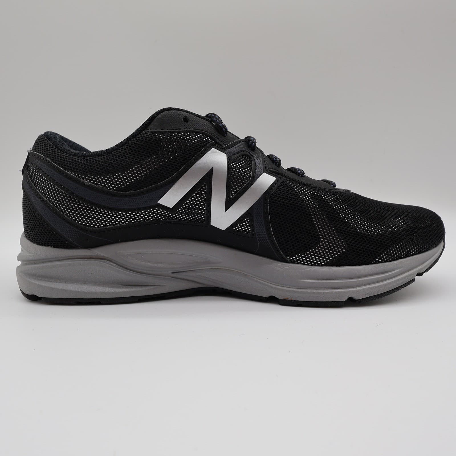 New Balance 580v5 Running Shoes Mens 9 Black Synthetic TechRide M580LB5 Sneaker - Thumbnail 9