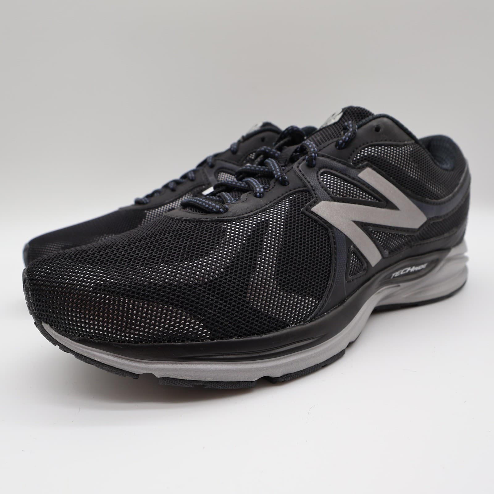 New Balance 580v5 Running Shoes Mens 9 Black Synthetic TechRide M580LB5 Sneaker - Thumbnail 2
