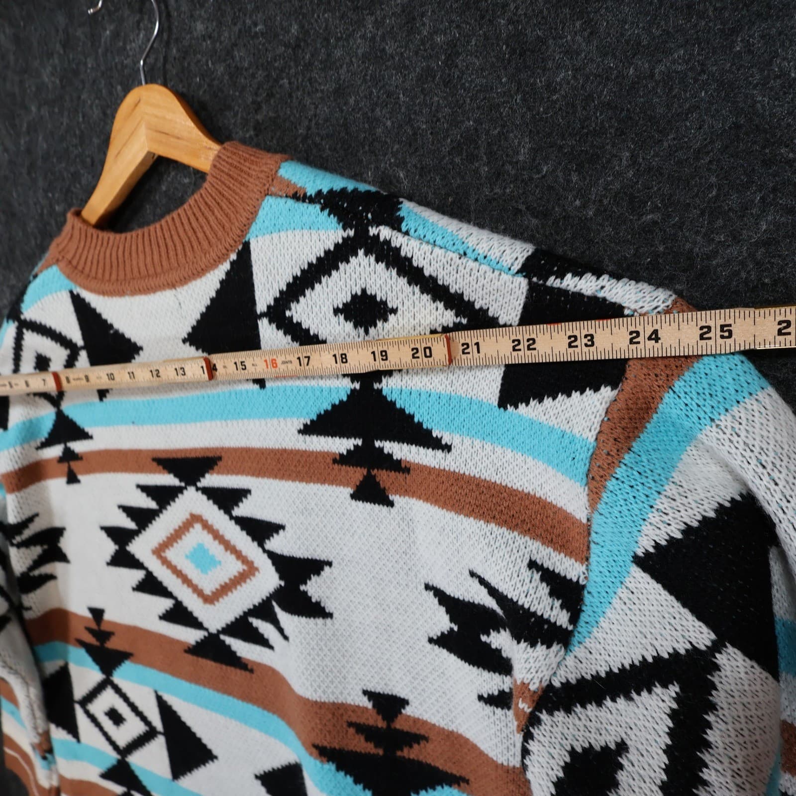 Sunshine & Rodeos Sweater Womens XL Multi Acrylic Southwestern Aztec Tribal Knit - Thumbnail 6