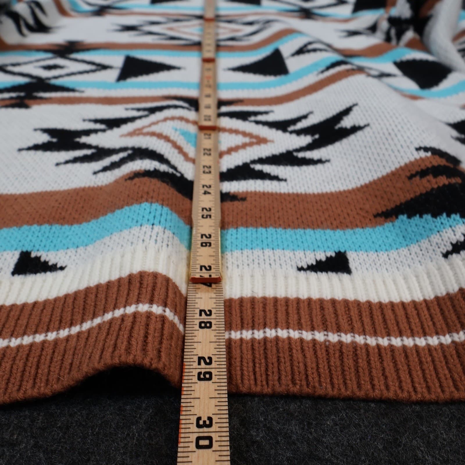 Sunshine & Rodeos Sweater Womens XL Multi Acrylic Southwestern Aztec Tribal Knit - Thumbnail 5