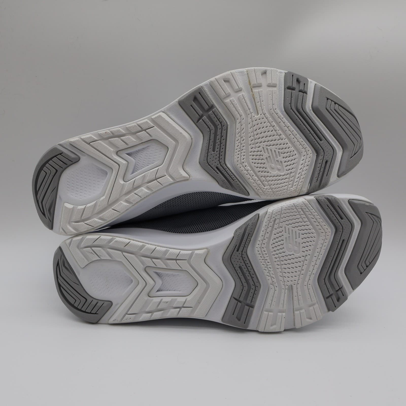 New Balance FuelCore Transform Womens 10 Gray Mesh Athletic Training WX77SW2 - Thumbnail 5