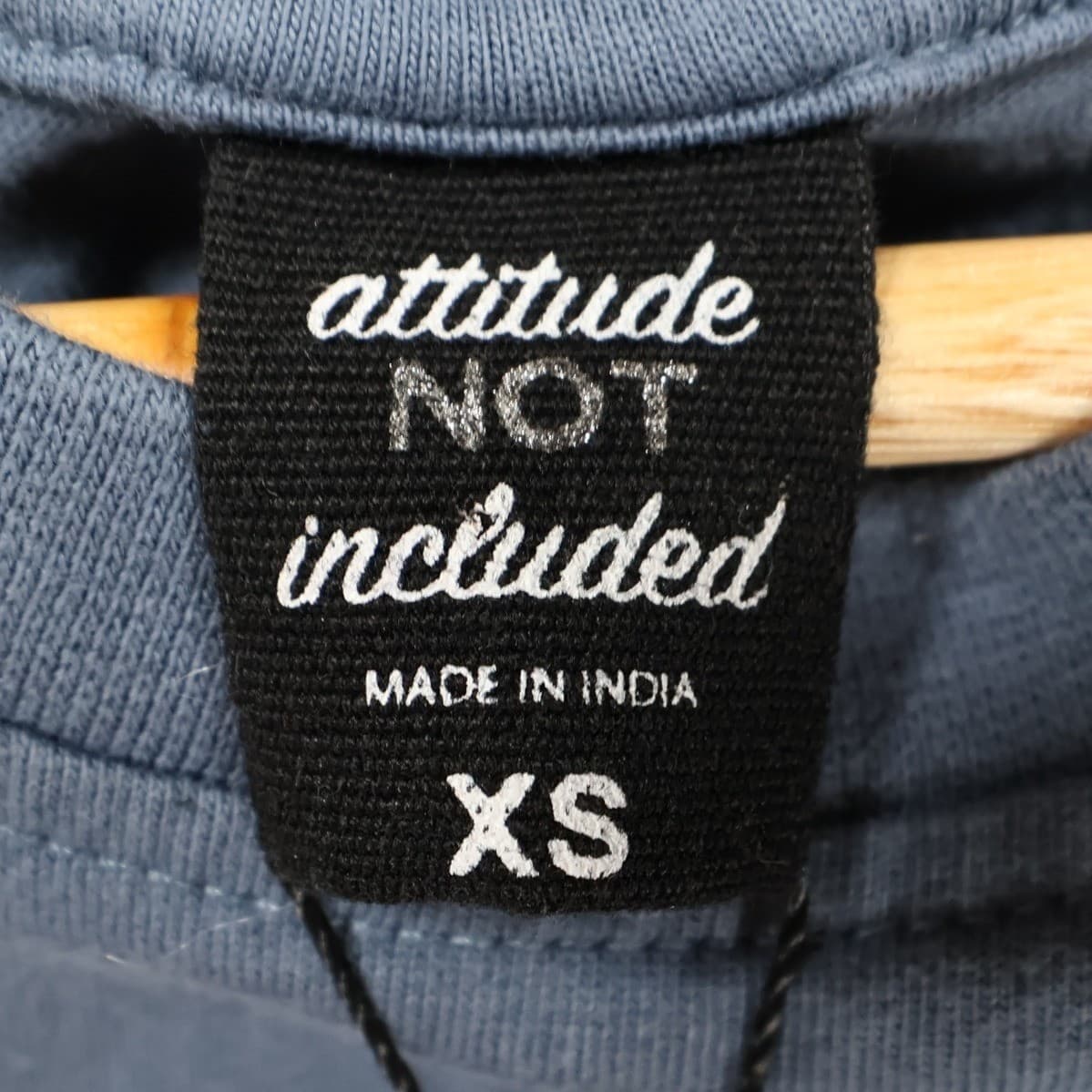 Attitude Not Included T Shirt Women XS Blue Excellent California Graphic Crop - Thumbnail 7