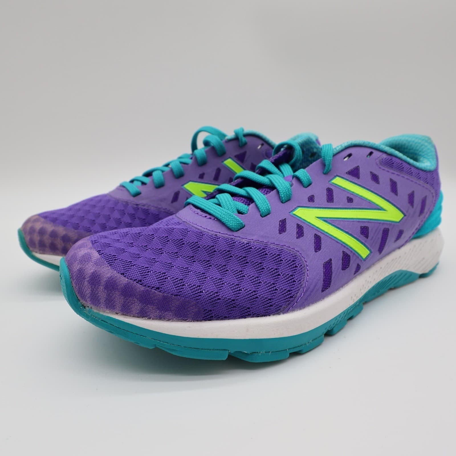 New Balance FuelCore Urge Running Shoes Kids 3.5 Purple KJURGPPY Athletic - Thumbnail 2