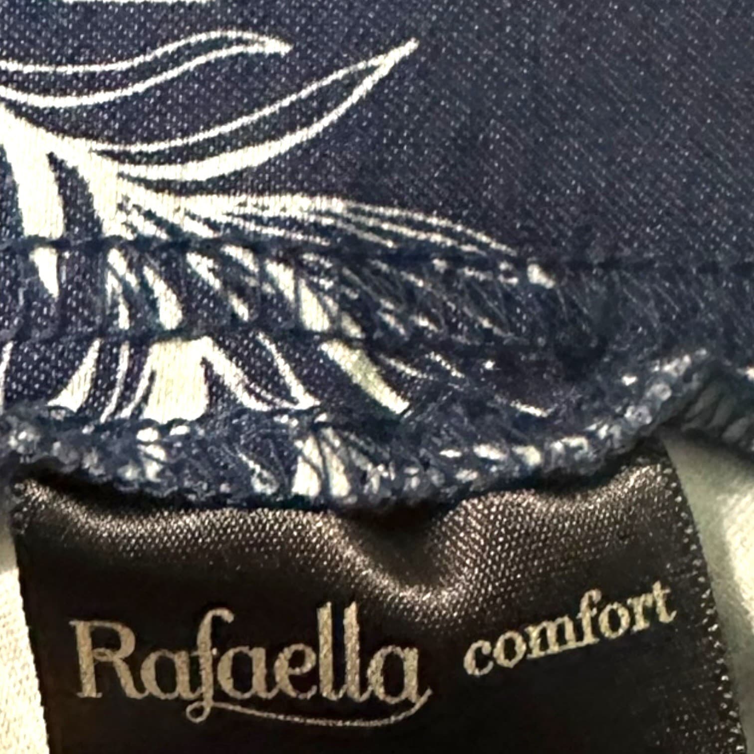 Rafaella Comfort Women's Navy Blue White Floral Print Cropped Pants Size 10 - Thumbnail 5