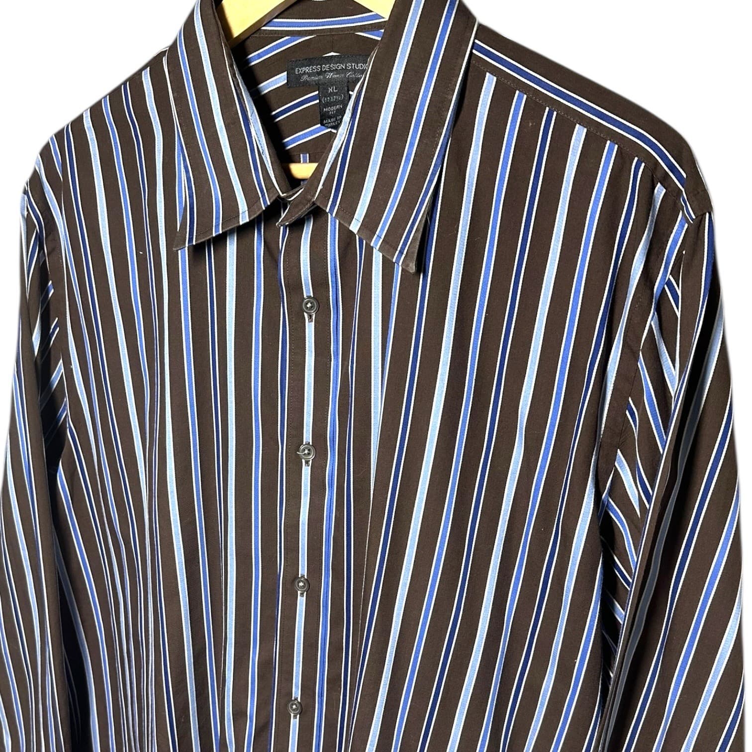 Express Design Studio Men's XL Modern Fit Premium Woven Cotton Dress Shirt - Thumbnail 3