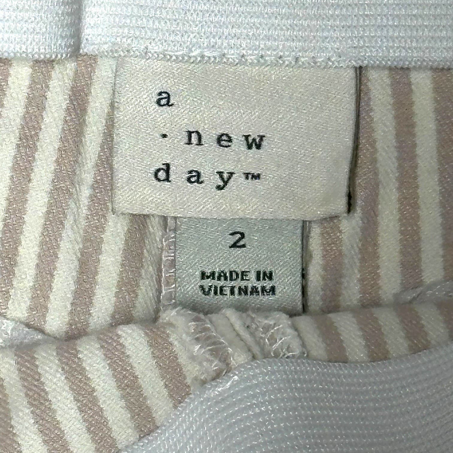 A New Day Striped Flat Front Pants Women Size 2 Tan White Casual Leggings - Thumbnail 5