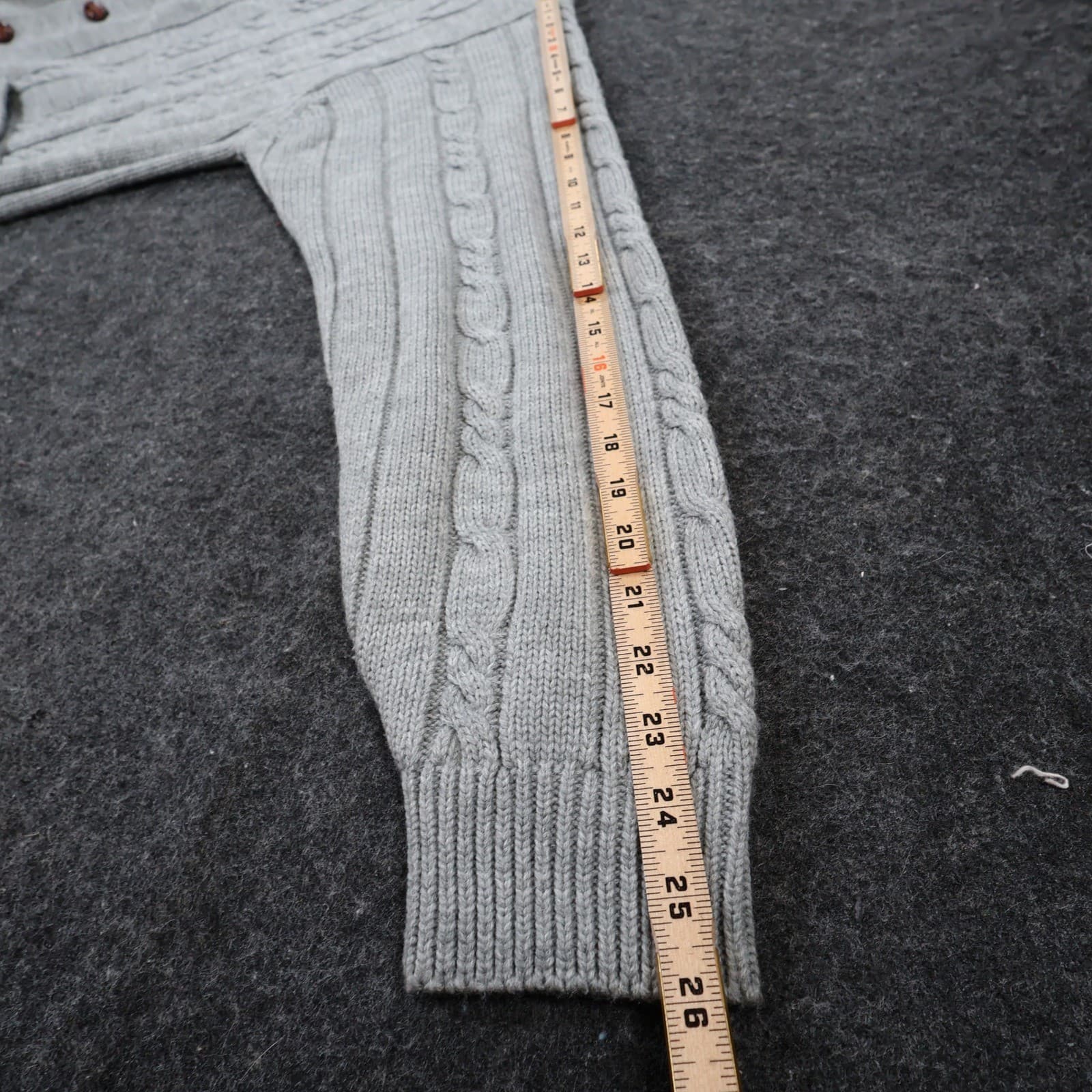 Towncraft Cardigan Sweater Mens XL Vintage Gray Cable Knit Button Front Classic - Thumbnail 4