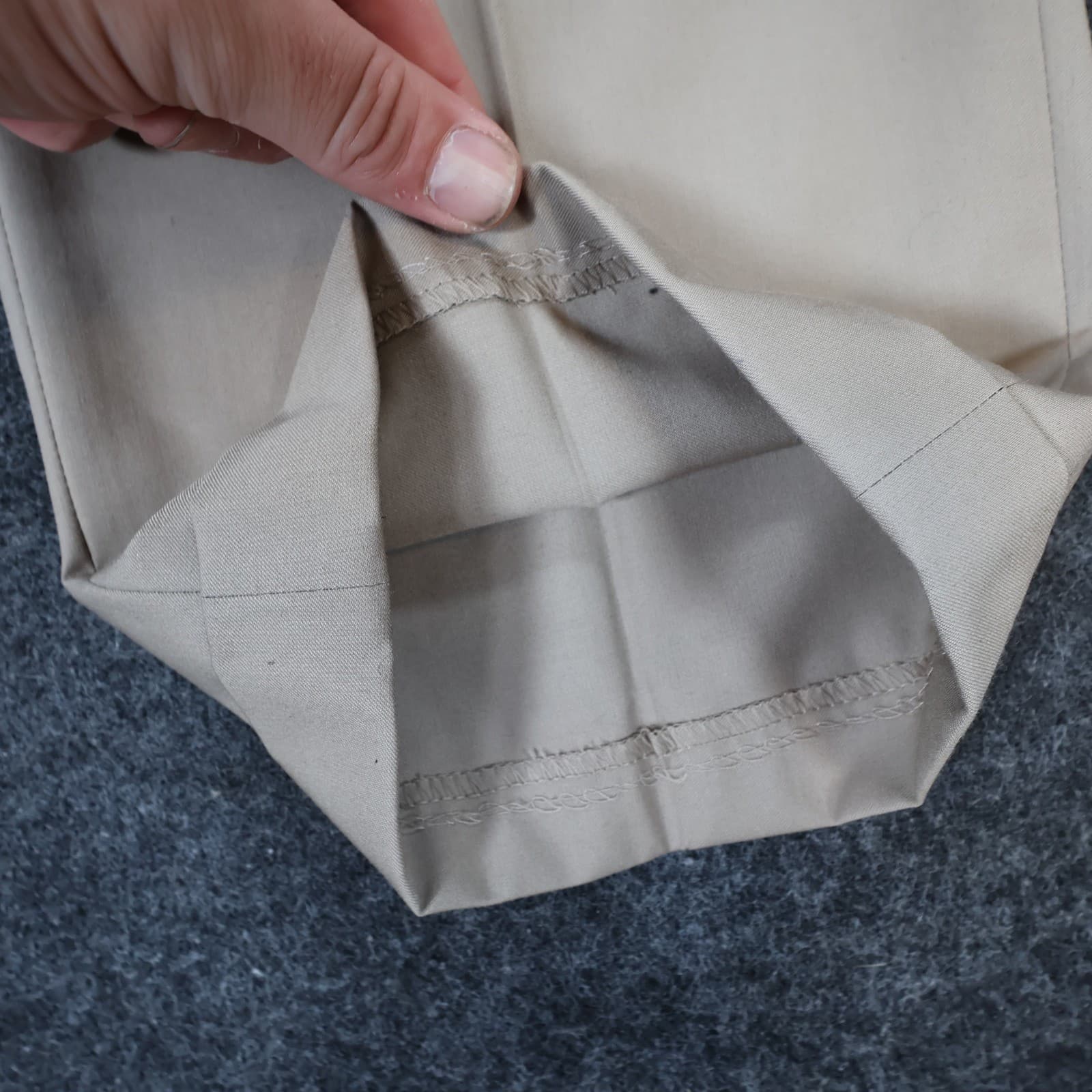 Daniel Cremieux Dress Pants Mens 38x30 Beige Poly Rayon Pleated Cuffed Trousers - Thumbnail 14