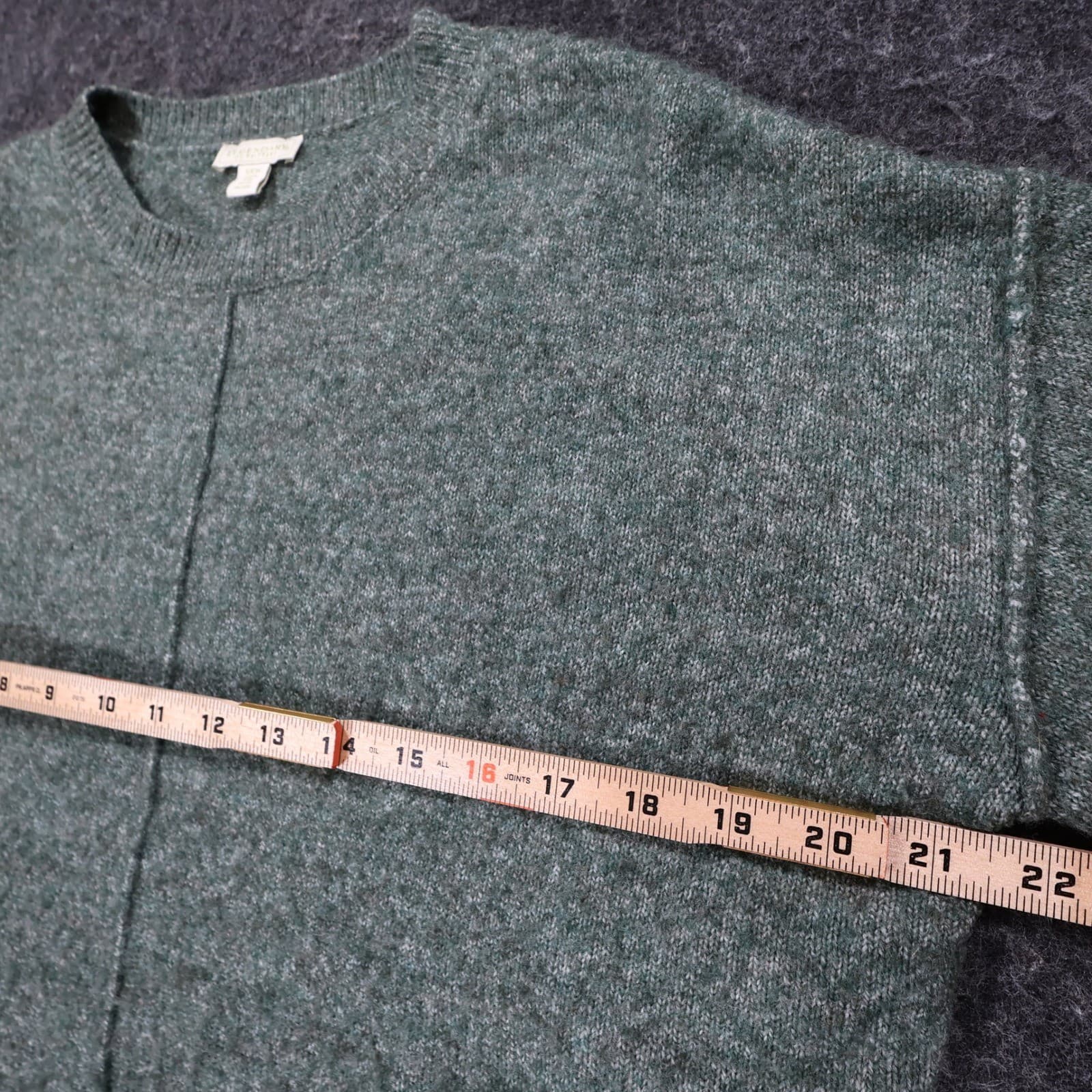 Legendary Outfitters Sweater Womens Small Green Knit Relaxed Crewneck Pullover - Thumbnail 3