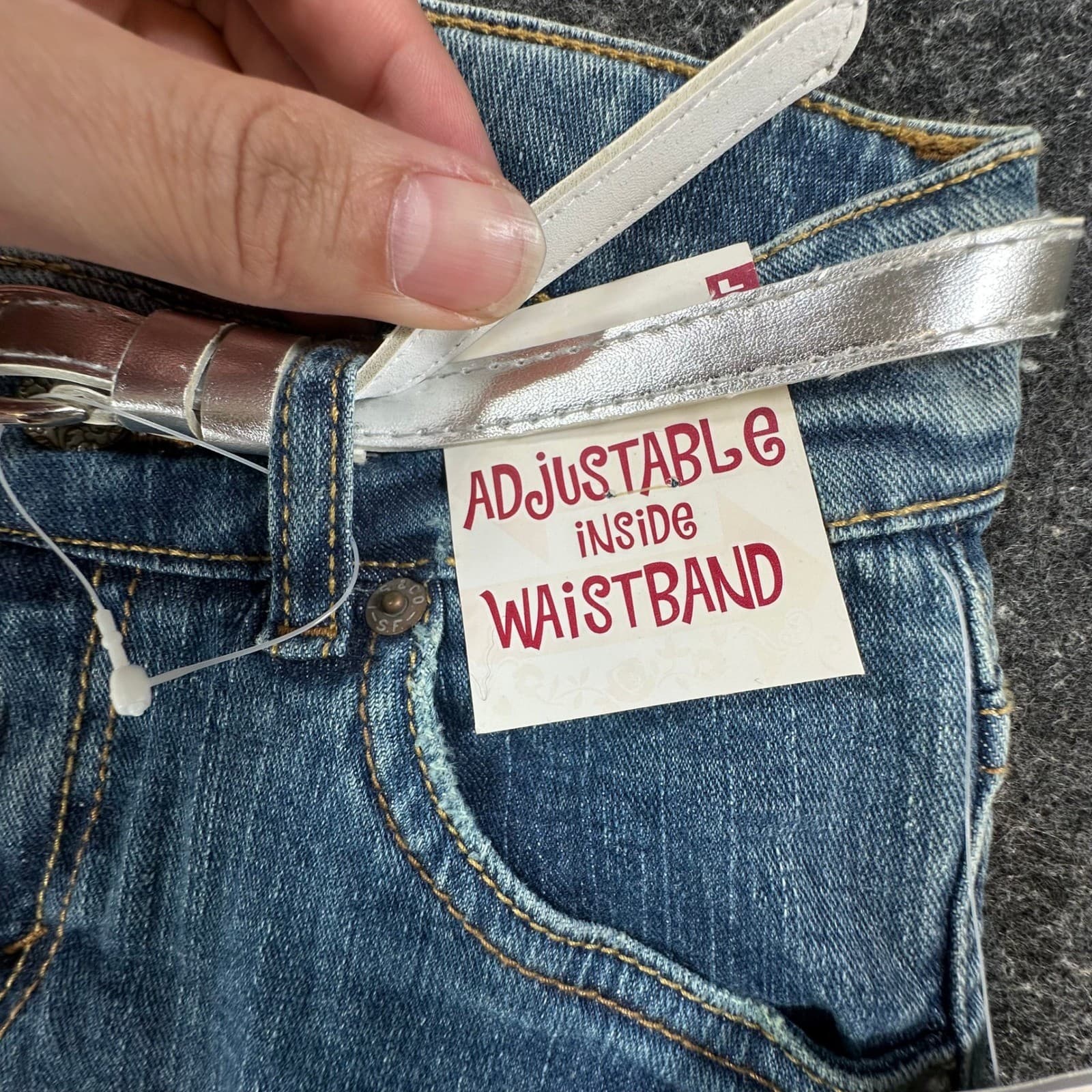 Levi's Capri Jeans Girls Size 8 Blue Denim Ramie Blend Y2K New With Tags Belt - Thumbnail 15