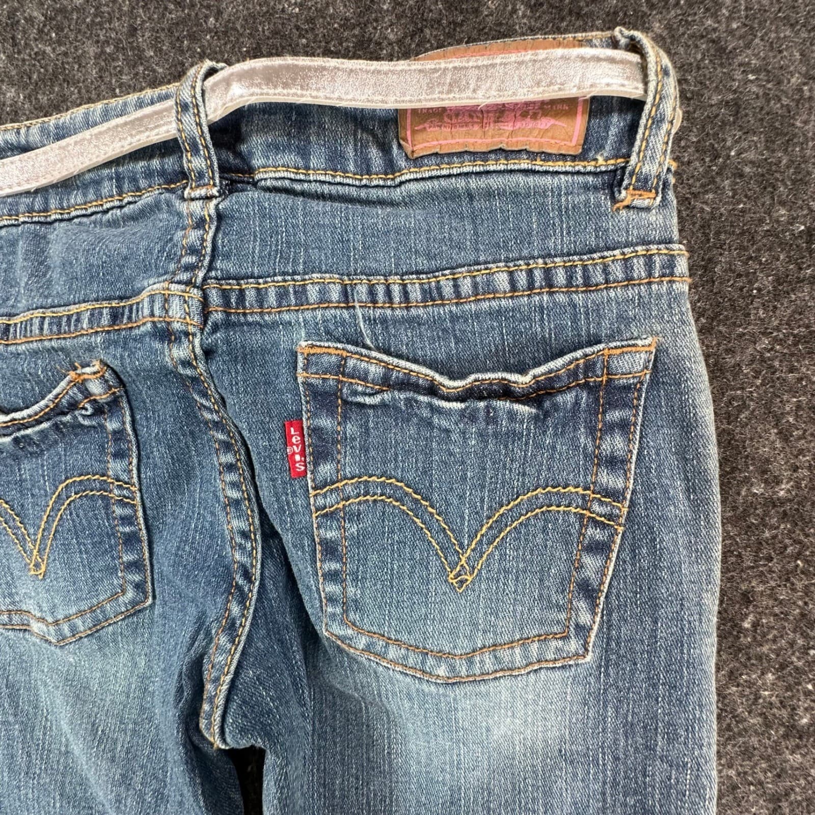 Levi's Capri Jeans Girls Size 8 Blue Denim Ramie Blend Y2K New With Tags Belt - Thumbnail 18