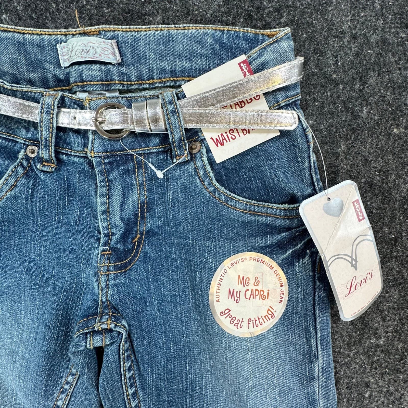 Levi's Capri Jeans Girls Size 8 Blue Denim Ramie Blend Y2K New With Tags Belt - Thumbnail 13
