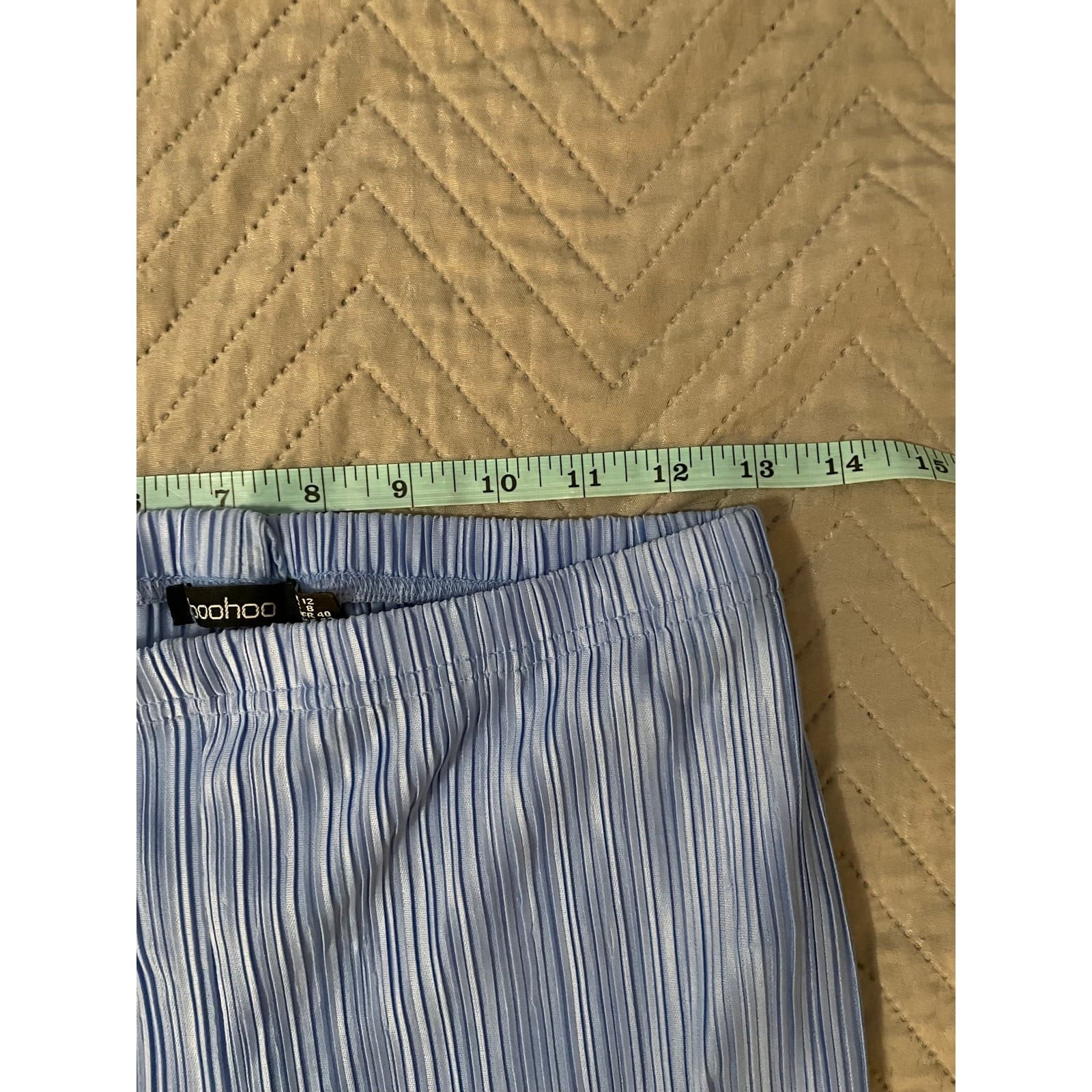 Boohoo Women's Size 8 Baby Blue Pleated Flare Pants - Thumbnail 5