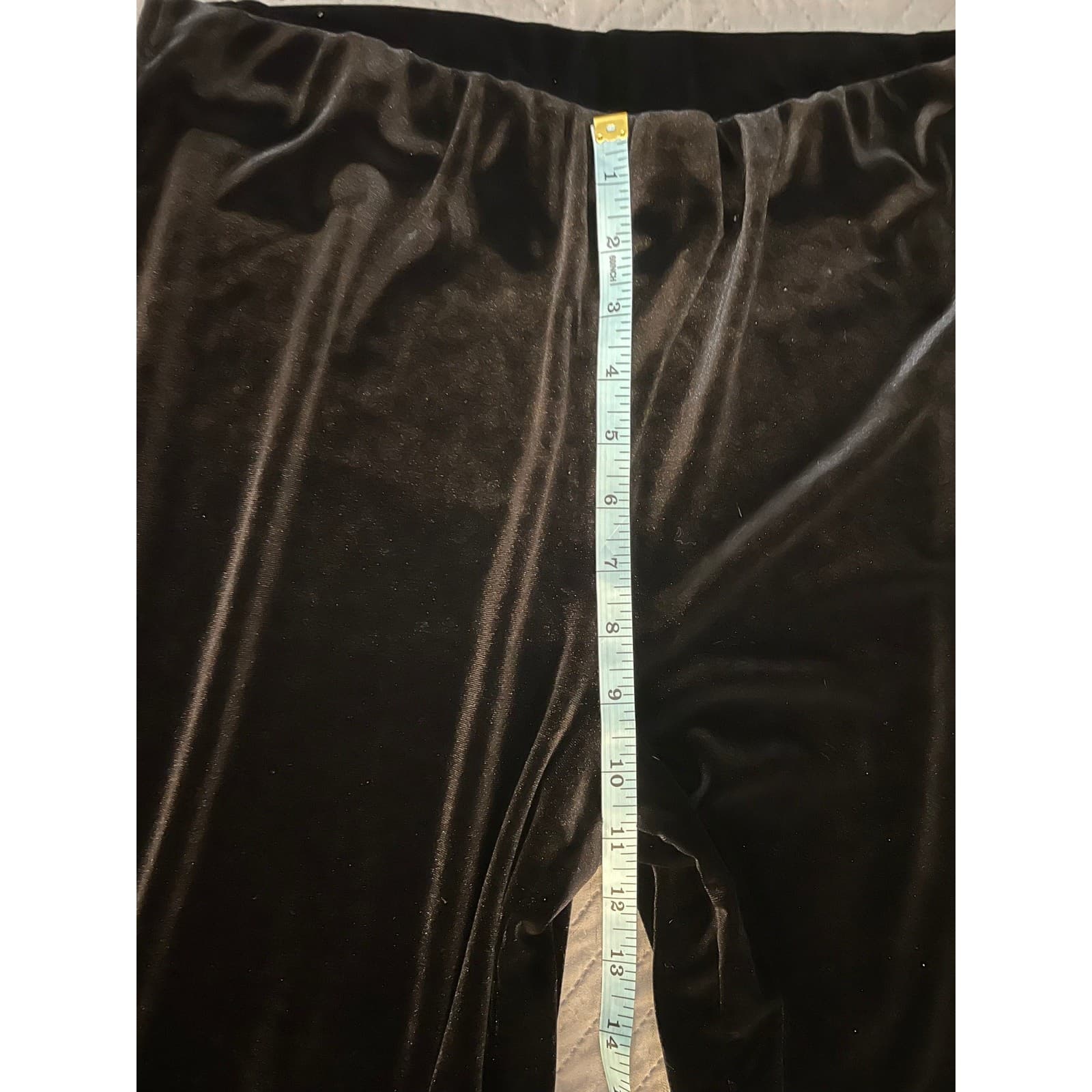 Vintage Peter Nygard Women’s Small Black Velour Wide-Leg Pants - Thumbnail 5