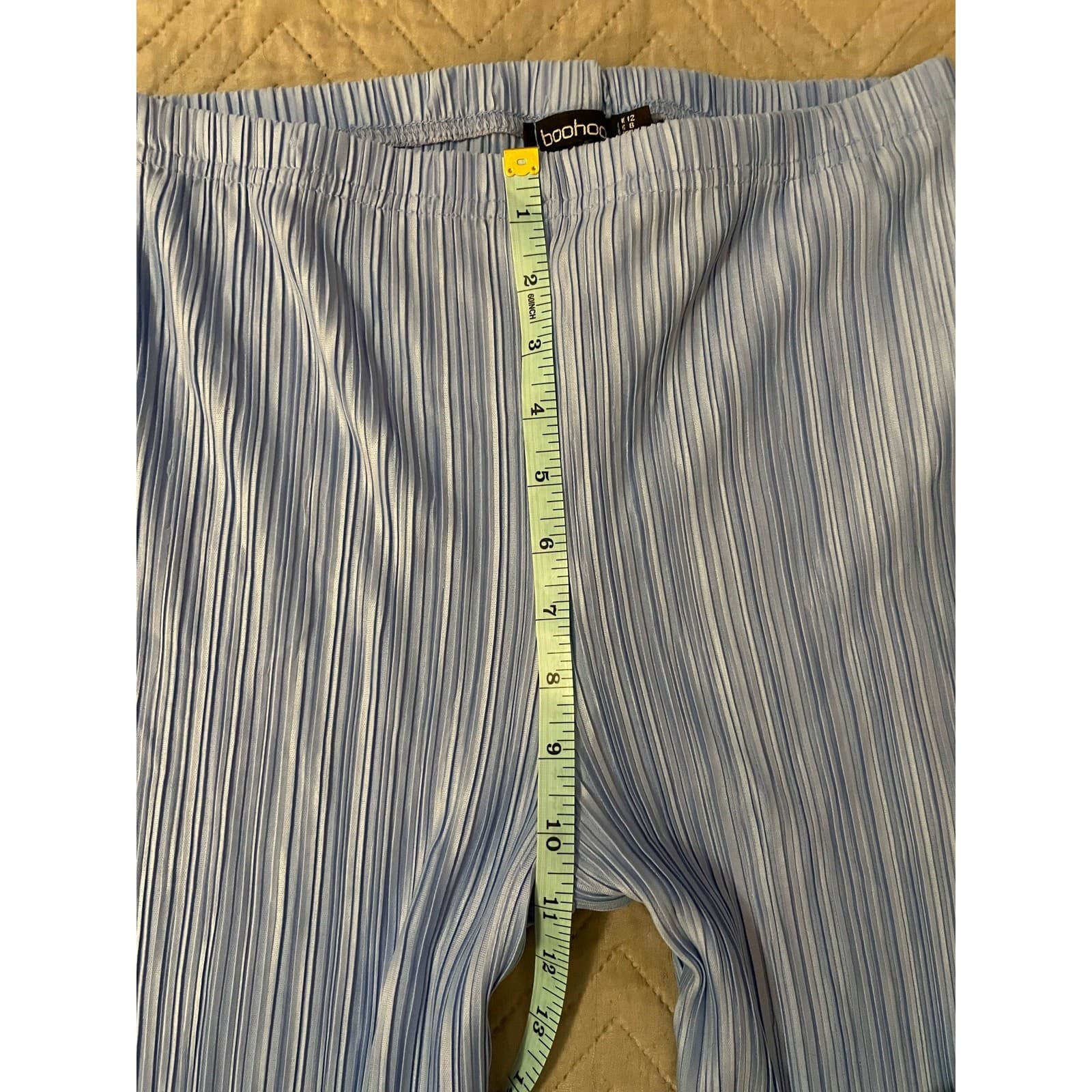 Boohoo Women's Size 8 Baby Blue Pleated Flare Pants - Thumbnail 6