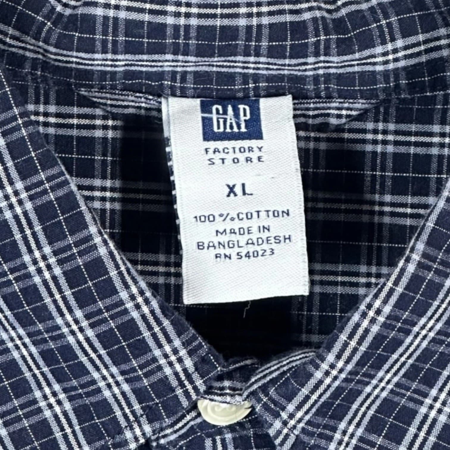 GAP Mens XL Blue Casual Button Down Size XL - Thumbnail 3
