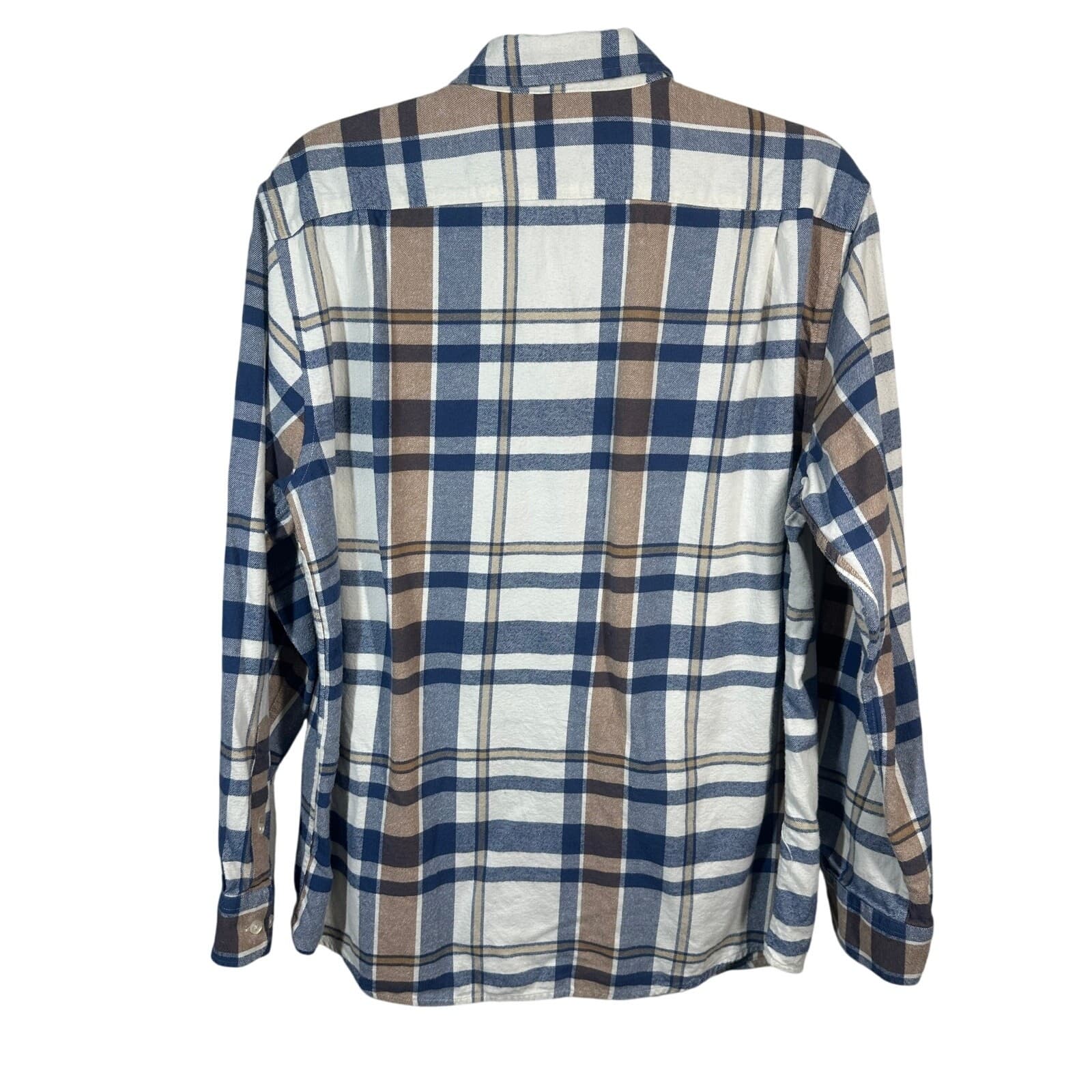 Double Pump Men's Large Long-Sleeve Button-Down Shirt | Classic Casual Staple - Thumbnail 2