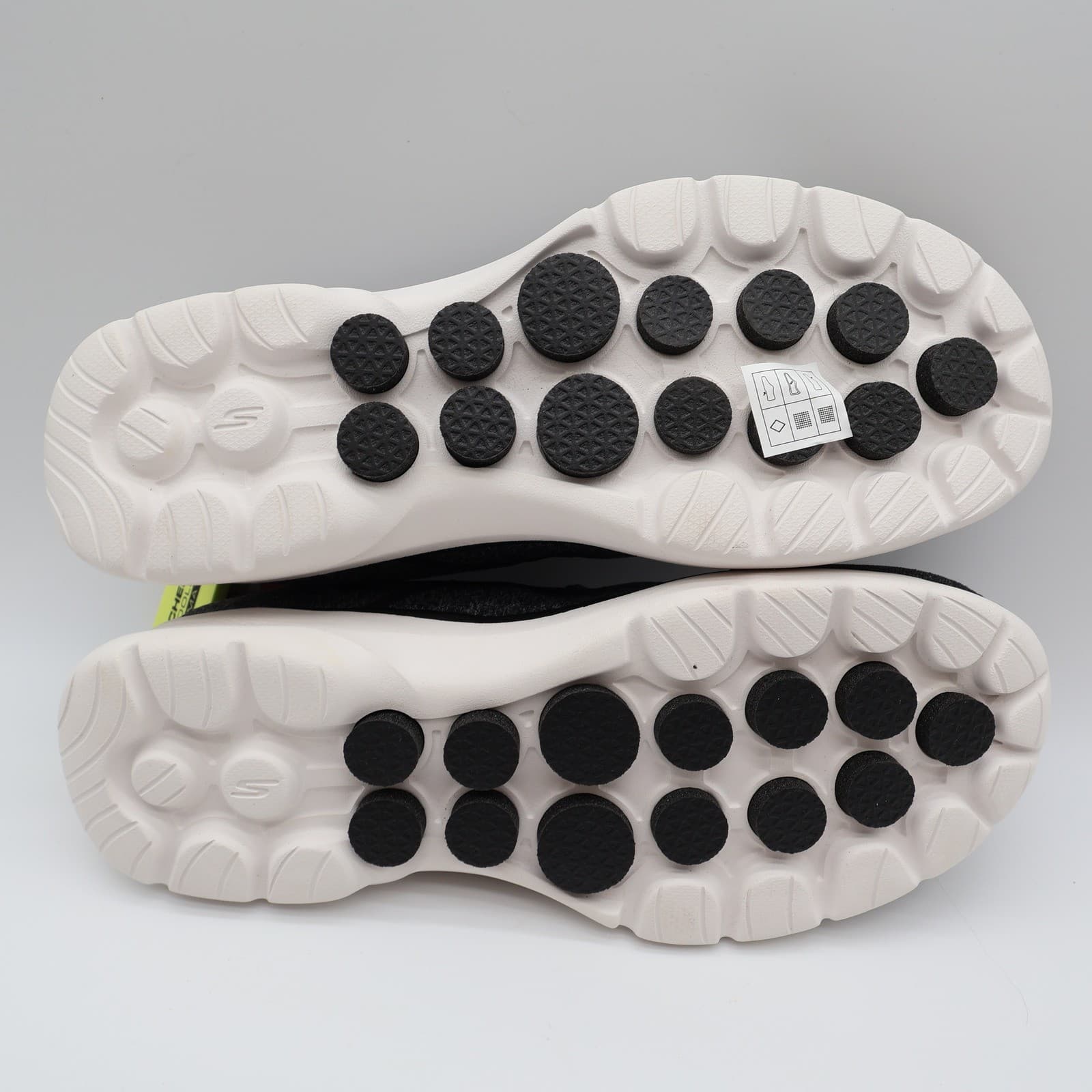 Skechers Go Walk 6 Carice Sneakers Womens 10 Black White Textile Slip On Walking - Thumbnail 5
