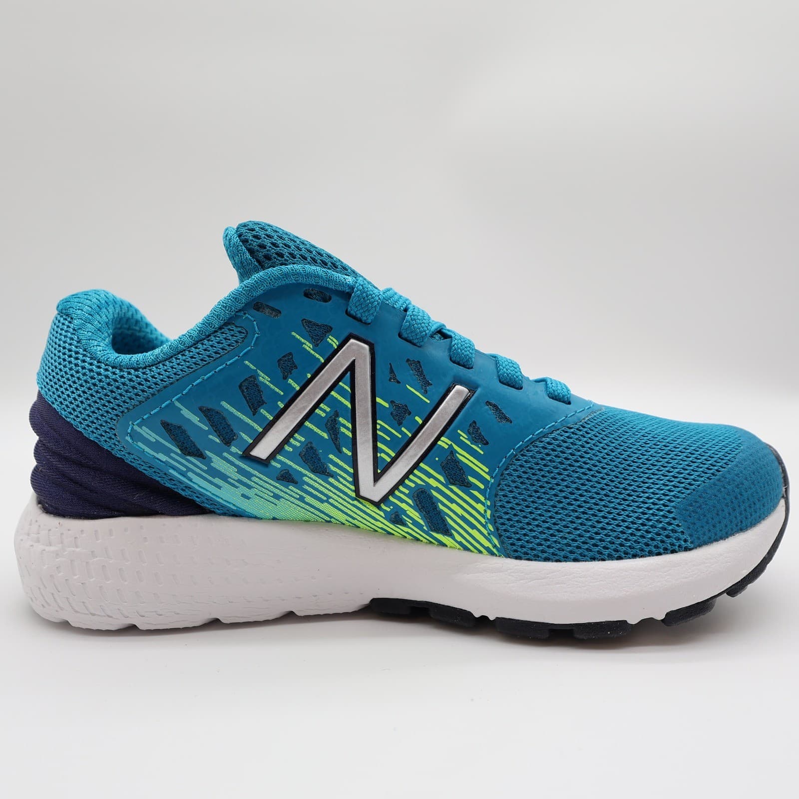 New Balance FuelCore Urge Kids 11 Blue Mesh Athletic Running Sneakers YPURGOH - Thumbnail 9