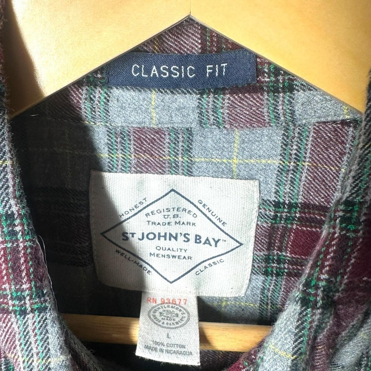 St. John's Bay Classic Plaid Flannel – Size L - Thumbnail 6