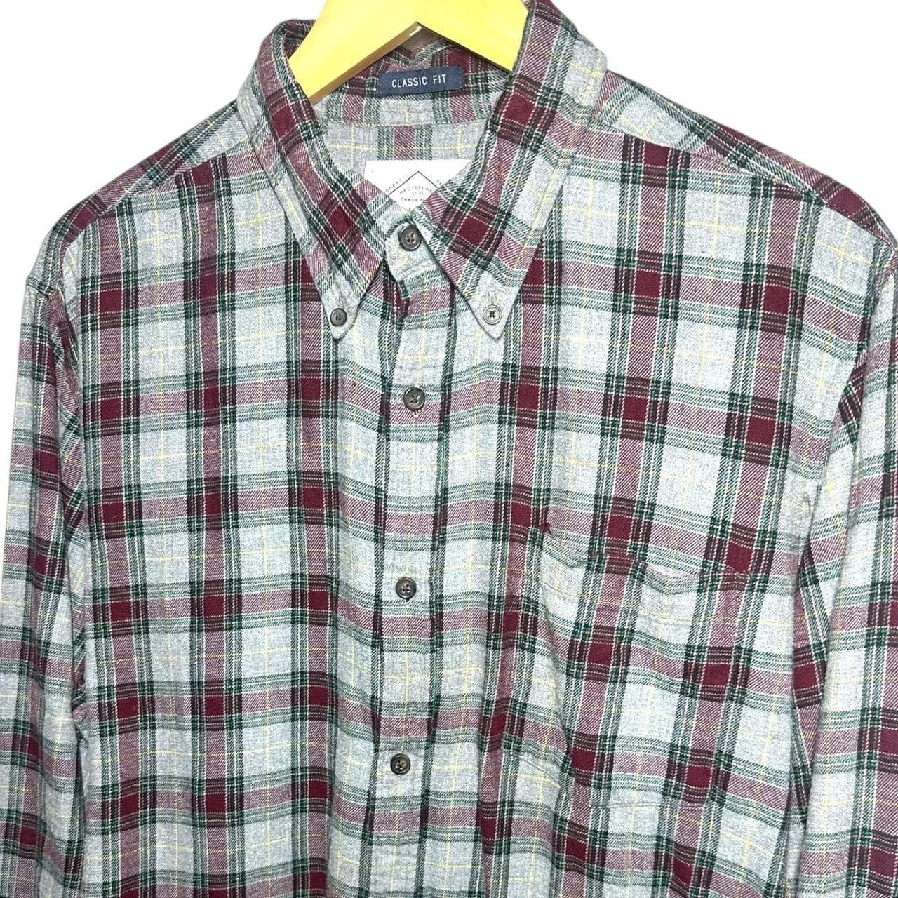 St. John's Bay Classic Plaid Flannel – Size L - Thumbnail 4