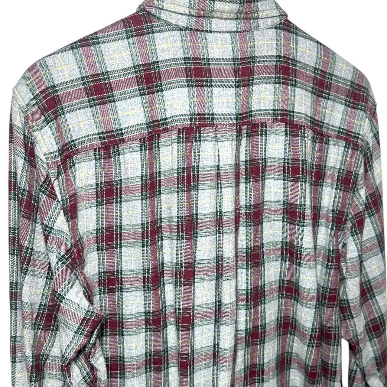St. John's Bay Classic Plaid Flannel – Size L - Thumbnail 5