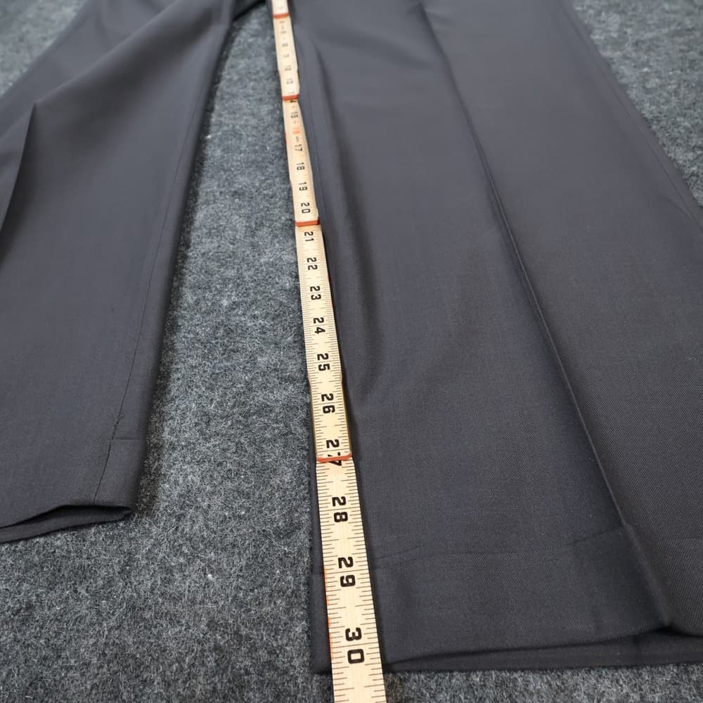 Haggar Trousers Mens 38x30 Gray Excellent Pleated Front Cuffed Dress Pants - Thumbnail 4