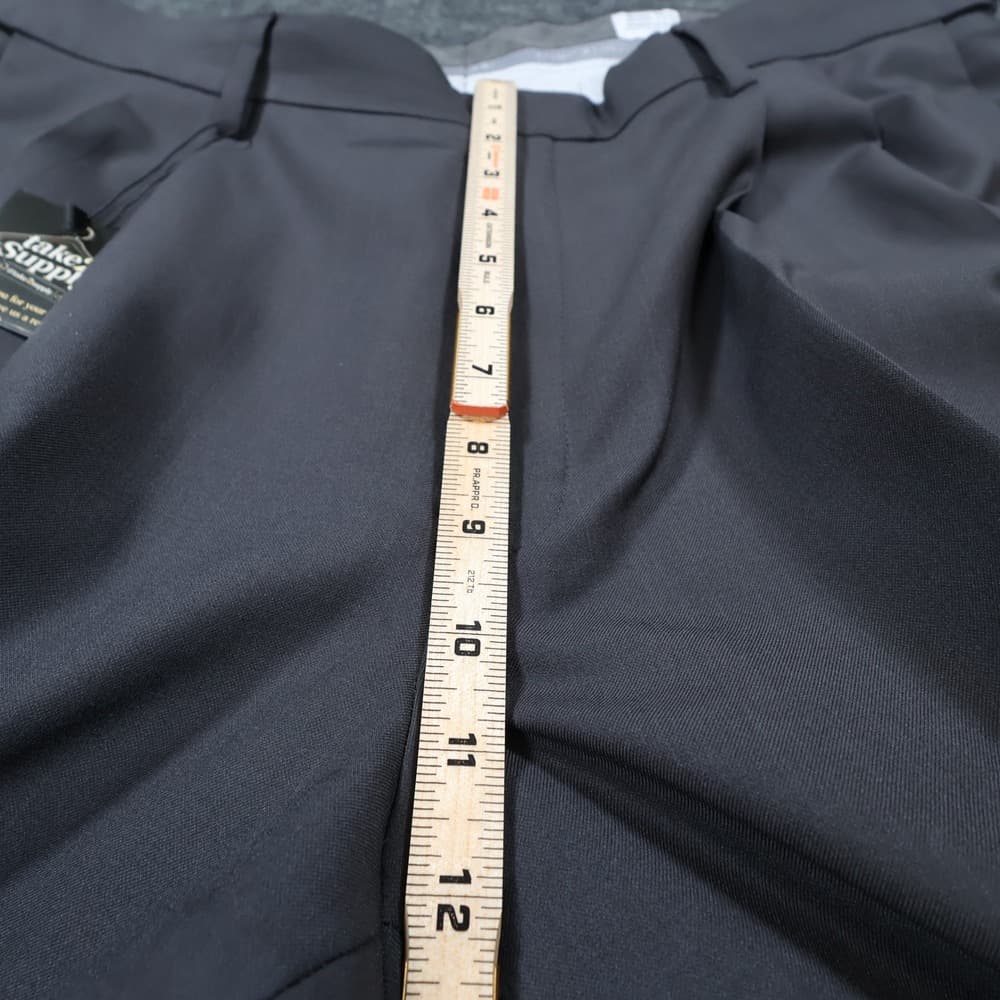 Haggar Trousers Mens 38x30 Gray Excellent Pleated Front Cuffed Dress Pants - Thumbnail 5