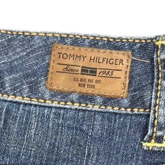 Tommy Hilfiger Women's Blue Wash Denim Jeans Bootcut Style Size 8A - Thumbnail 5