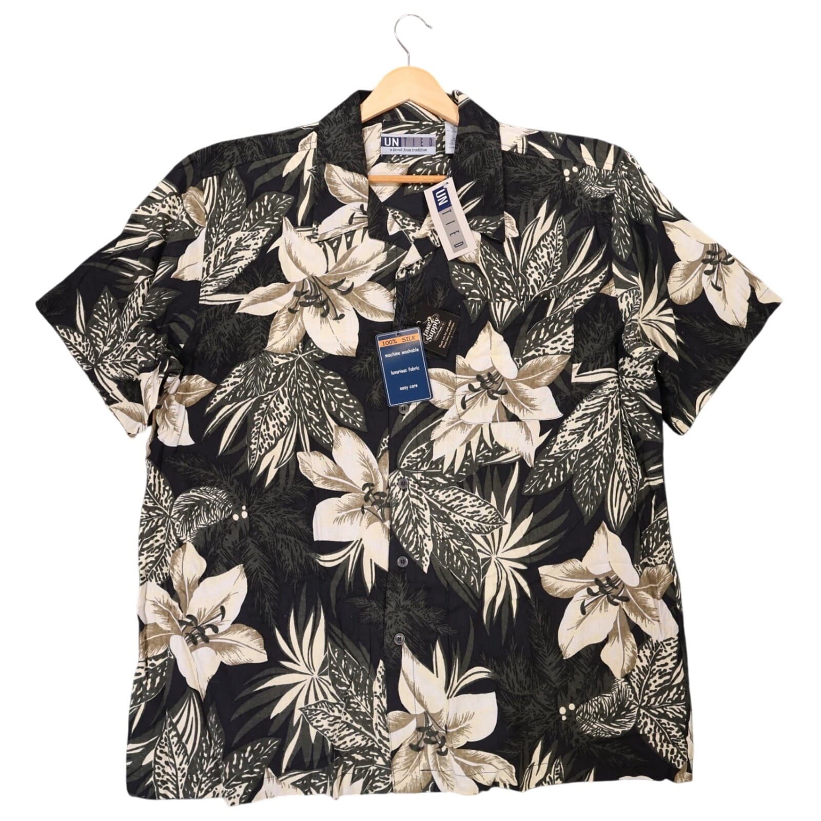 Untied Button Up Shirt Mens XL Black New Vintage Floral Silk Hawaiian Camp